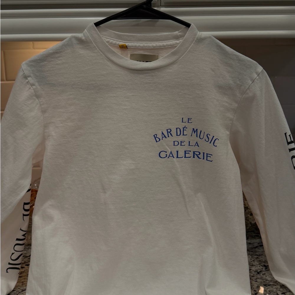 XS Gallery Dept shirt